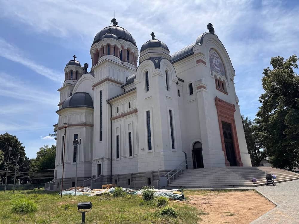 Biserica Maica Domnului
