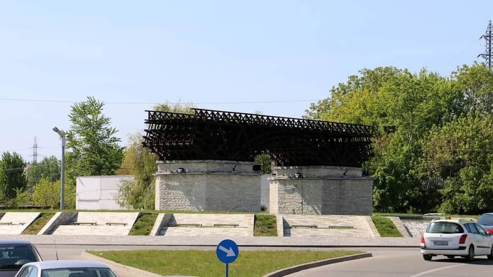 The Model Of Trajan's Bridge — 3
