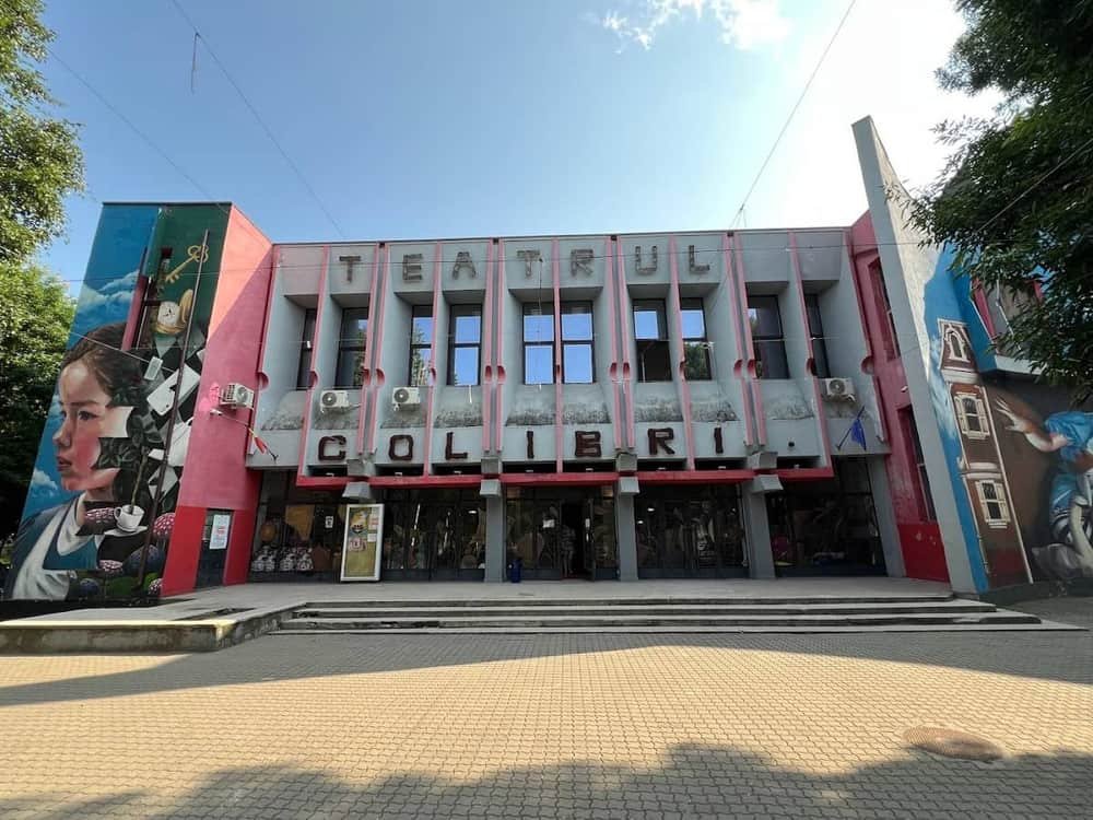 Teatrul pentru Copii și Tineret „Colibri” — 2