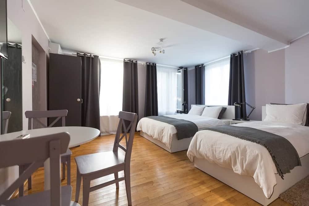 Casa Ris Targu Jiu