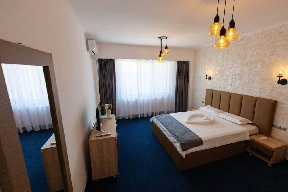 Hotel Villa Ovidiu — 2
