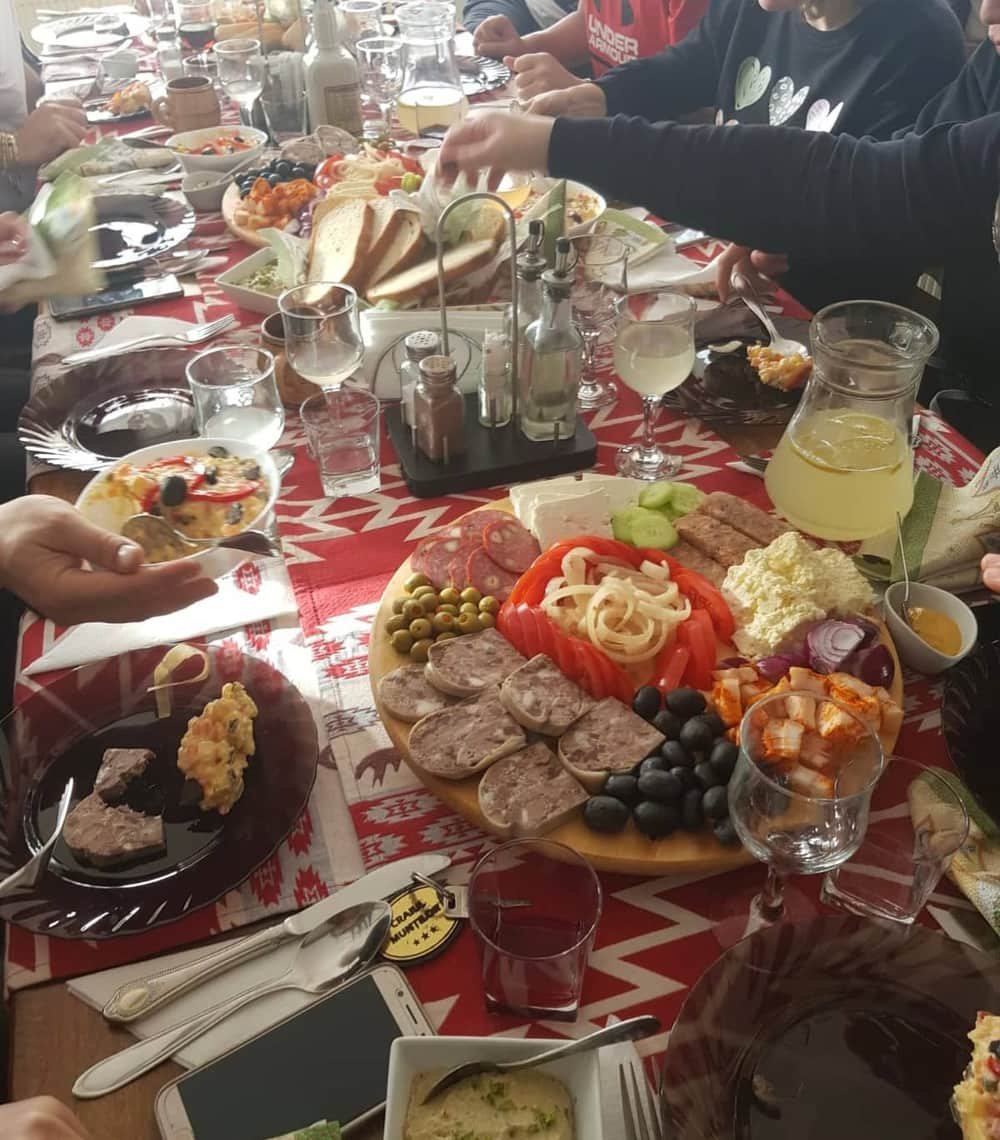Pensiunea Craiul Munţilor-Restaurant — 2