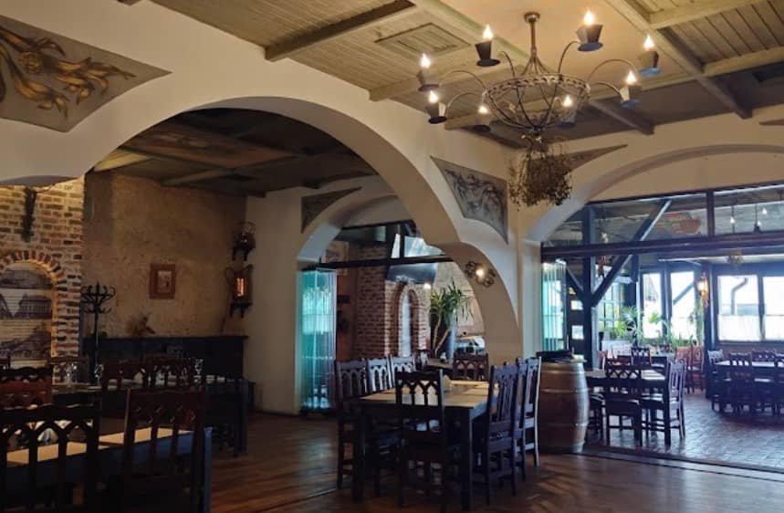 Restaurant Casa Ghincea — 3