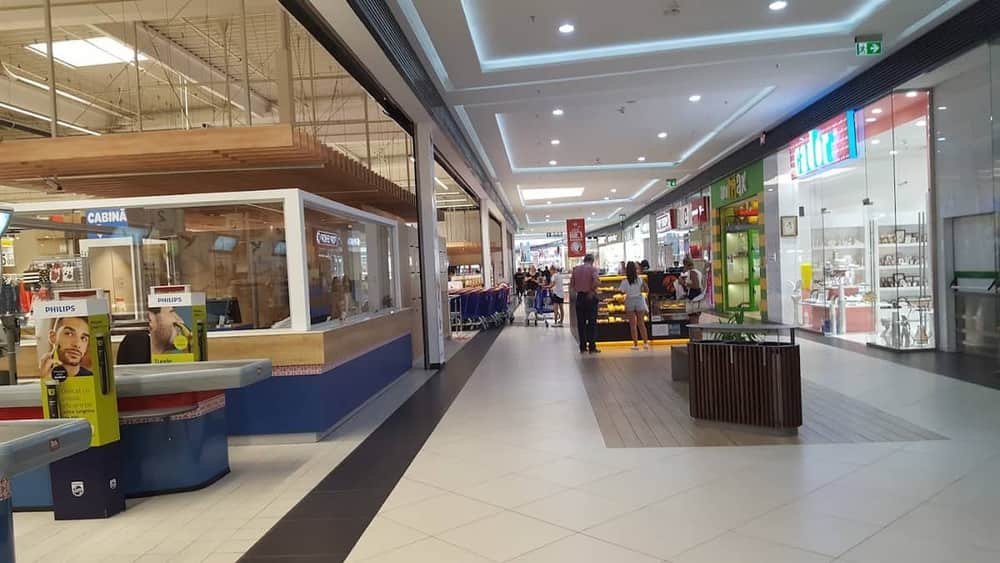 Shopping City Targu Jiu — 2